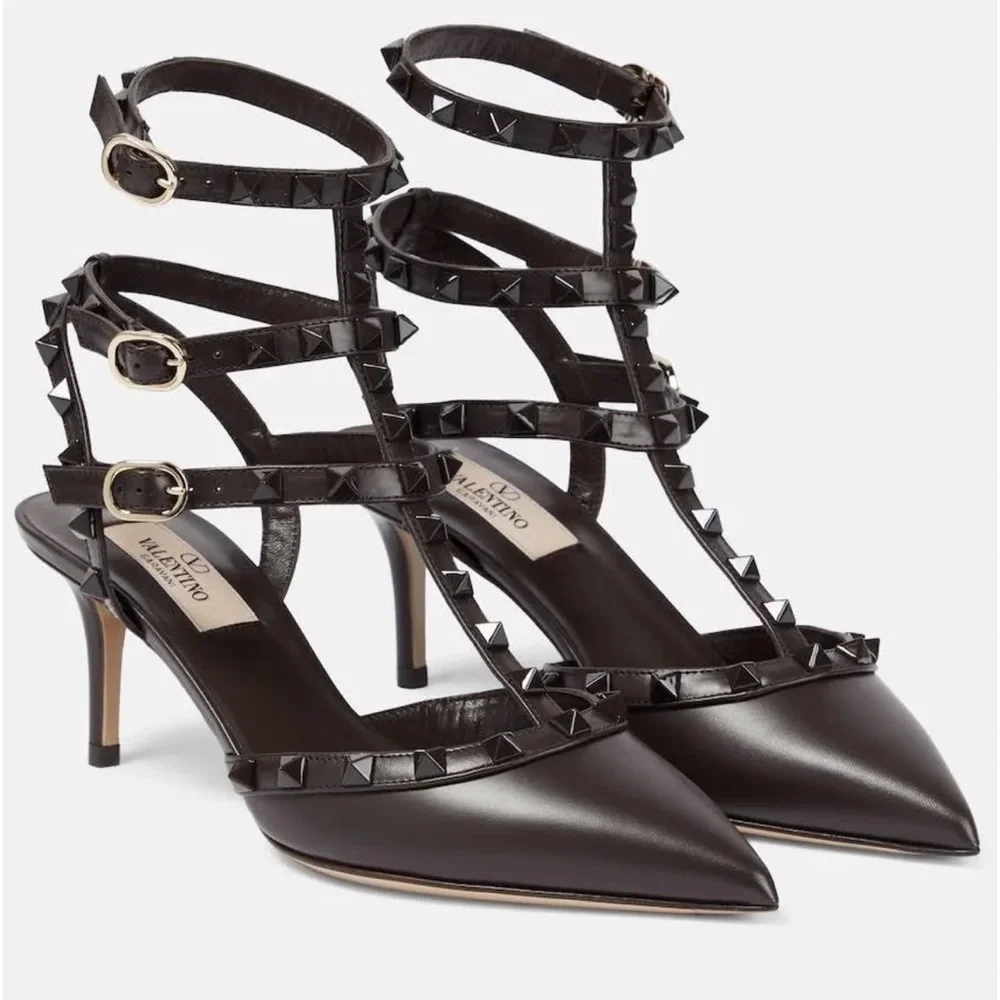 VALENTINO GARAVANI
Rockstud leather sandals - Picture 4 of 16